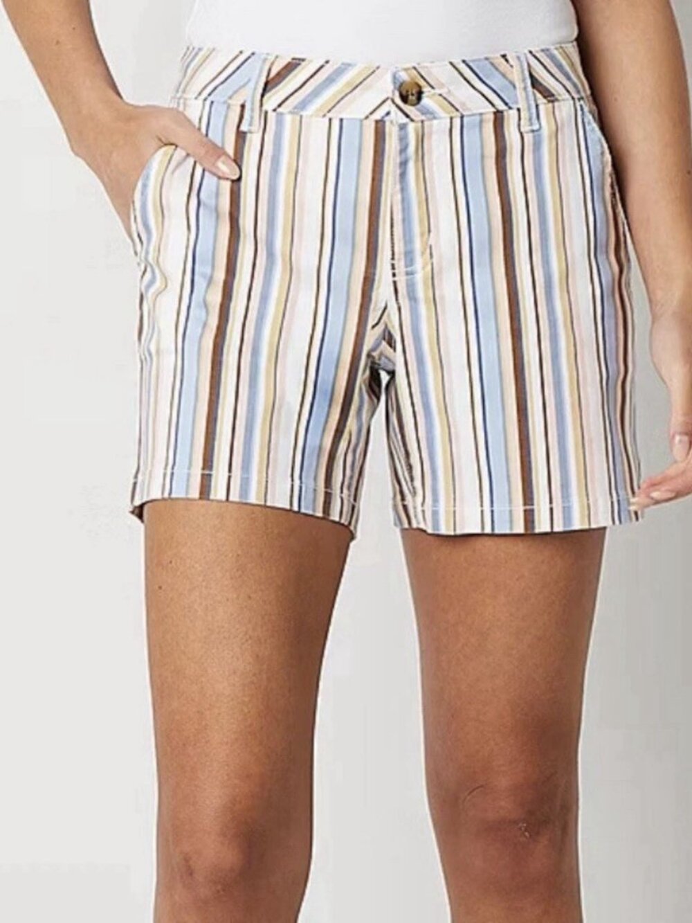Ana Shorts Womens Size 2 Multicolor Striped Mid Rise Midi Short Inseam 5”